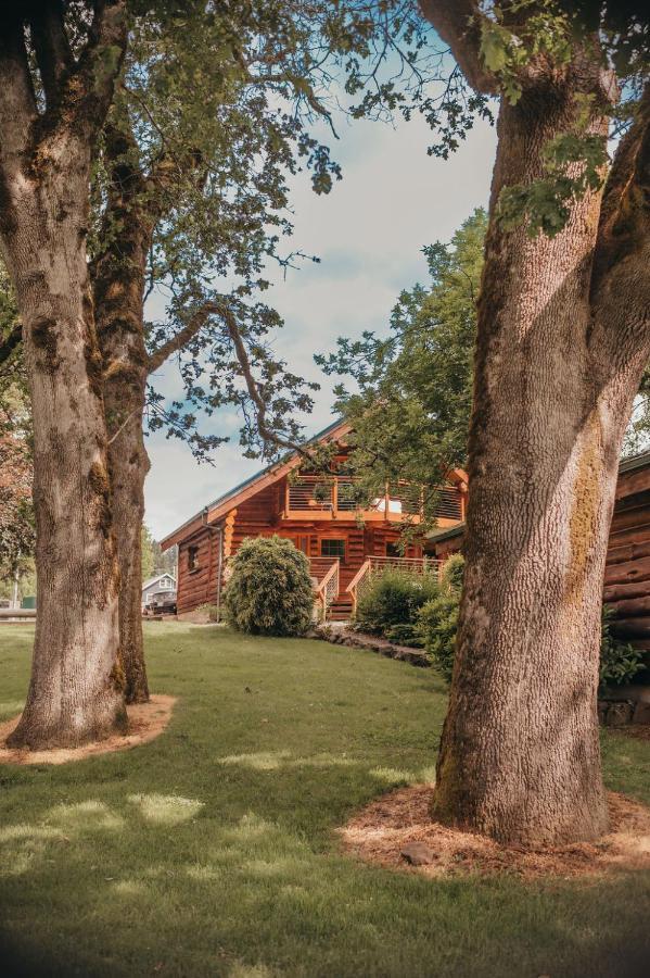 Wilder And Pine Riverside Cabins Stevenson Exterior photo